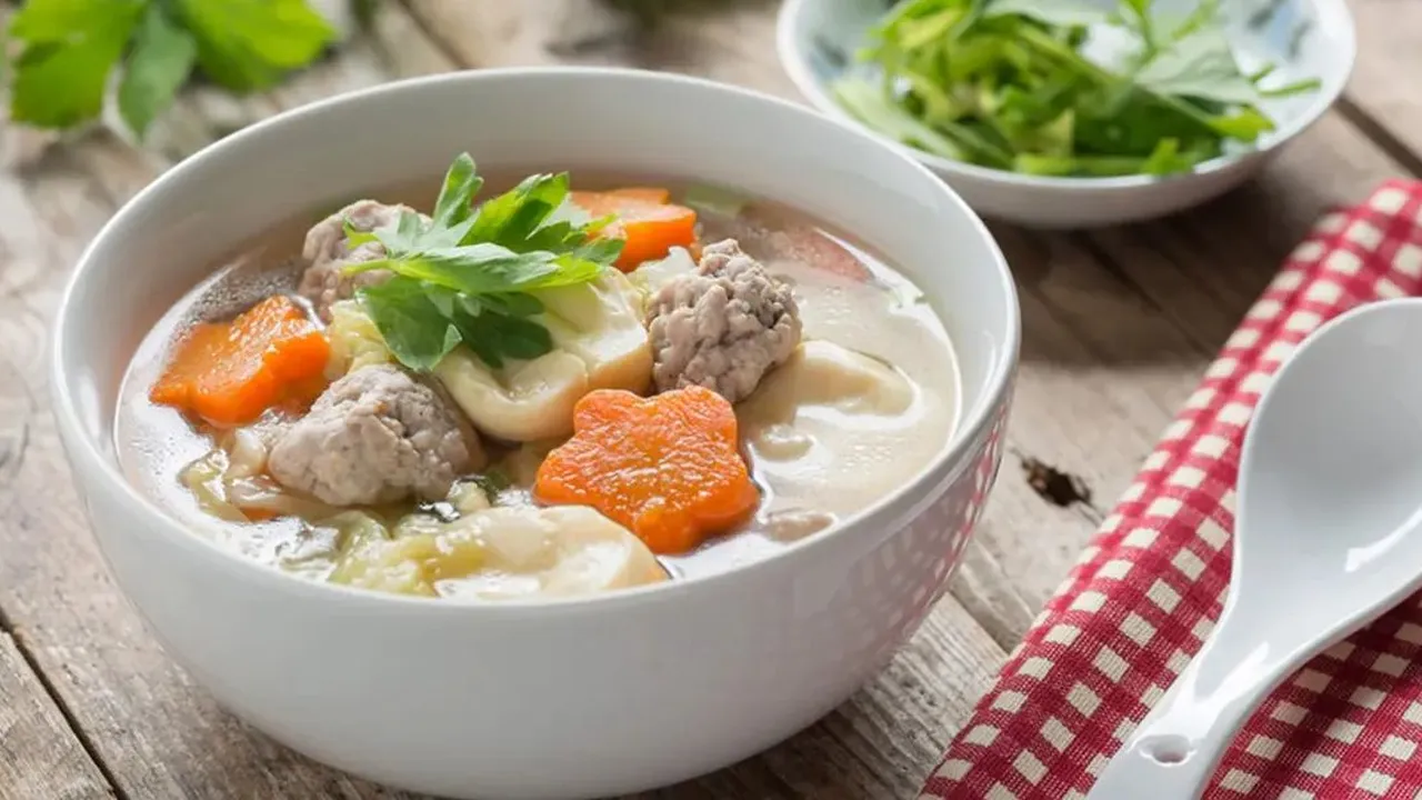 Menjaga Stamina Tubuh dengan Resep Sup Kaya Protein dan Rendah Kolesterol