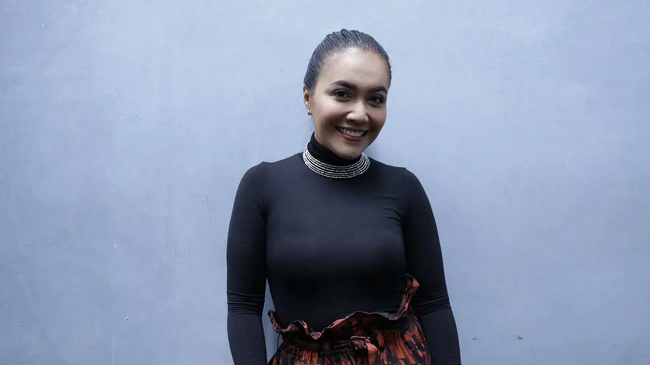 Menyentuh, Denada Nyanyikan Lagu Spesial Semua Anak Penderita Kanker