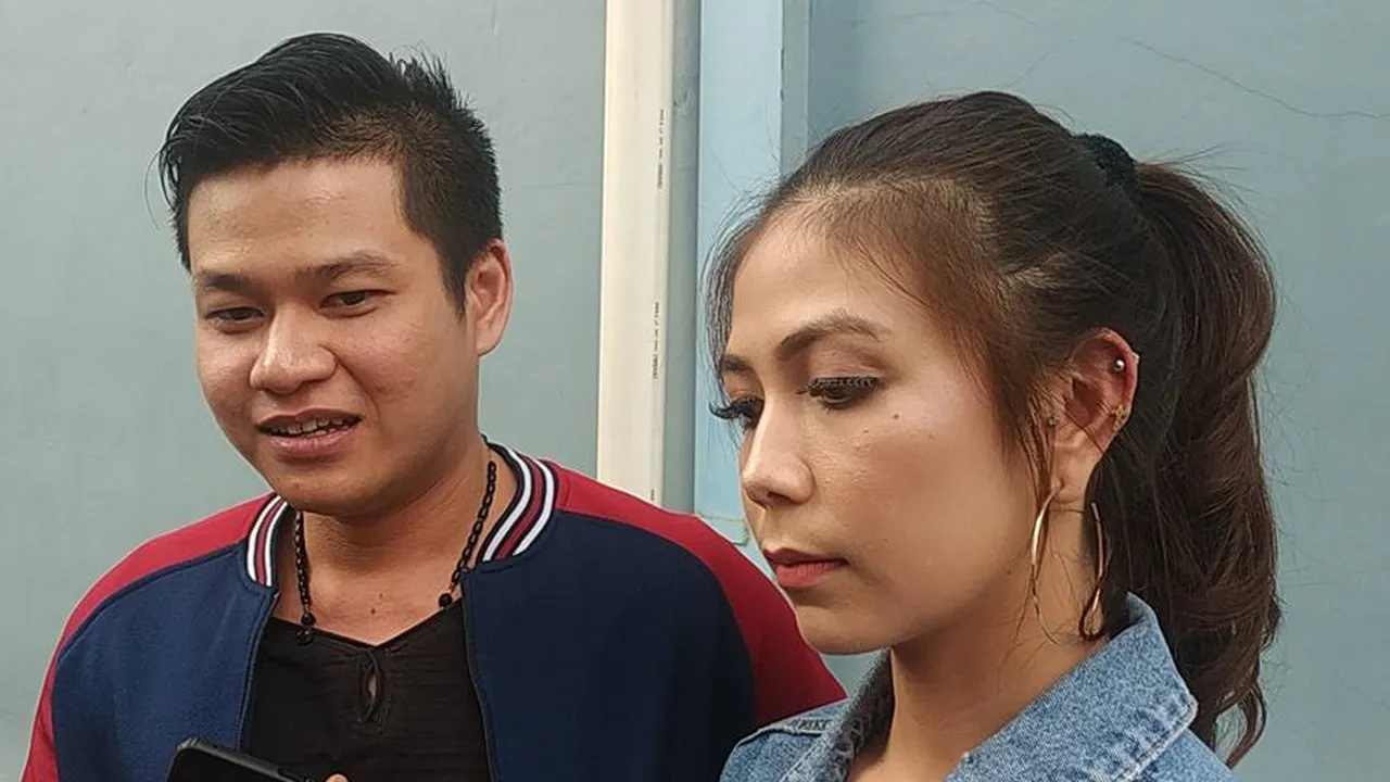 Merasa Dikekang, Mantan Suami Menyesal Pernah Nikahi Barbie Kumalasari Merasa Dikekang, Mantan Suami Menyesal Pernah Nikahi Barbie Kumalasari
