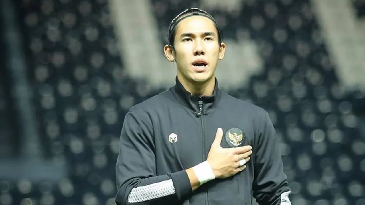 Meriahkan Piala Dunia Qatar 2022, Ryuji Utomo Rilis Sepatu Edisi Khusus