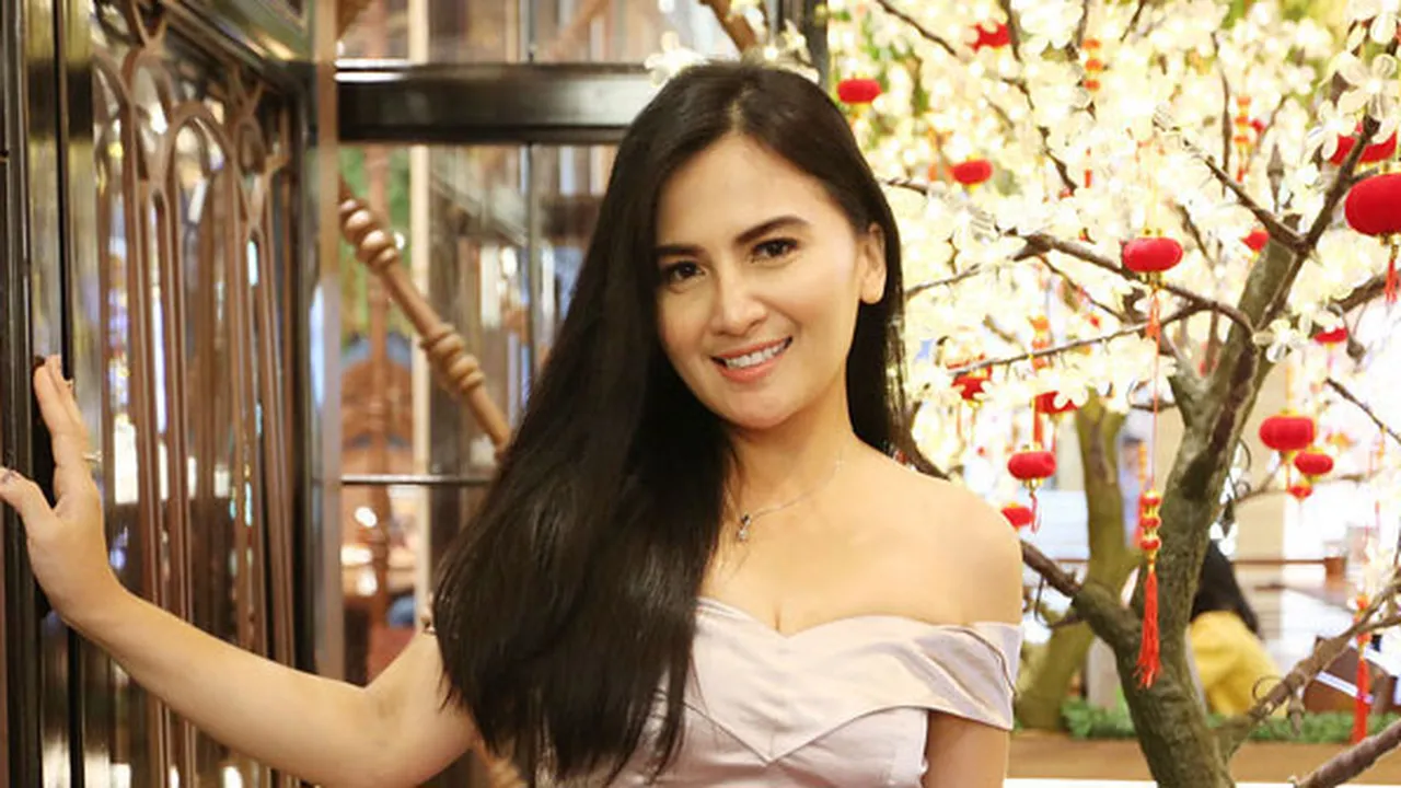 Mirip Kadek Devi, Selebgram Ini Siap Rilis Single Baru Ciptaan Dewiq