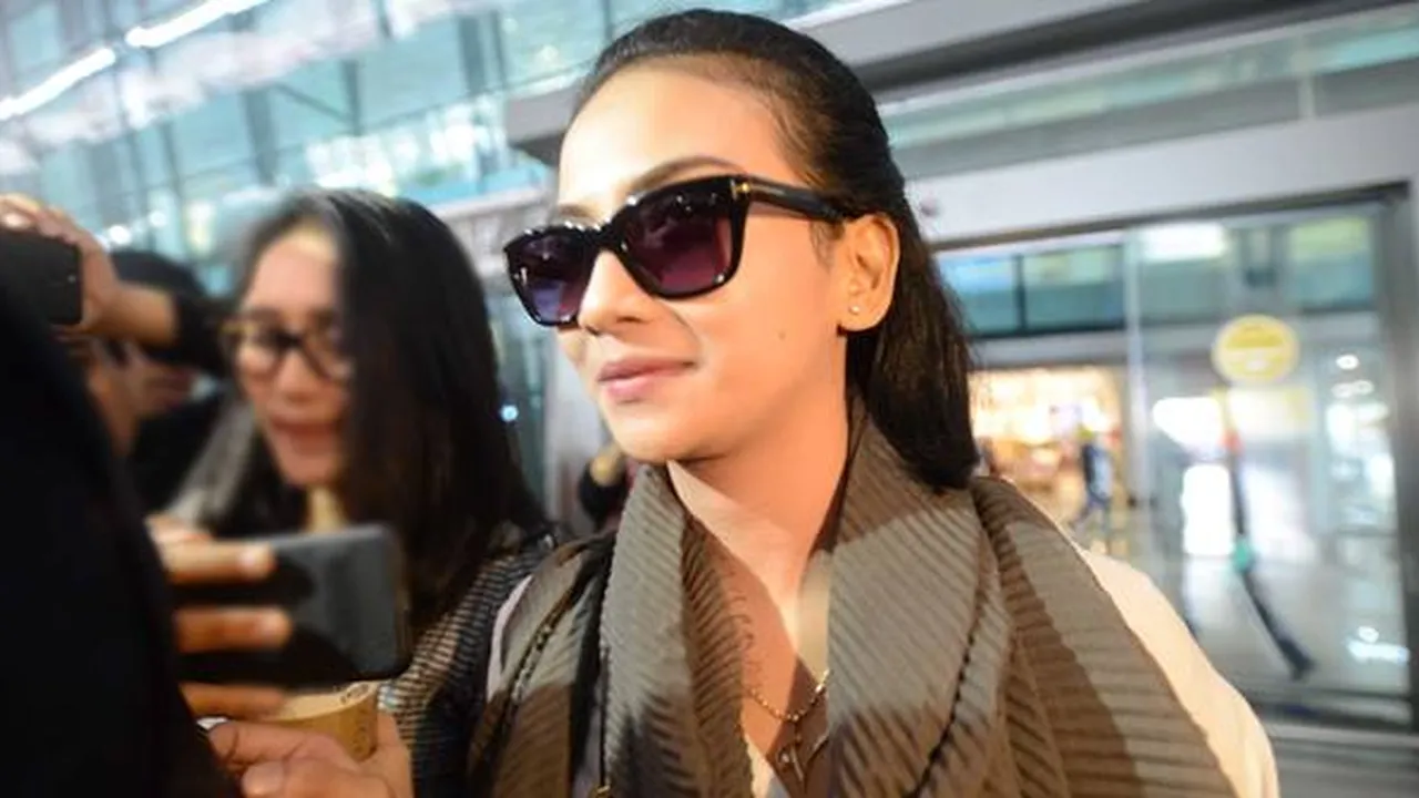 Momen Bahagia Vanessa Angel Setelah Bebas Dari Penjara, Langsung Syuting!