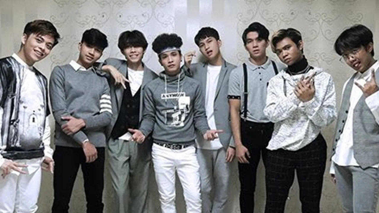 Momen Epic Saat Dua Personil UN1TY Iseng Jadi 'Backing Vocal' dan Dinotice Niki Zefanya