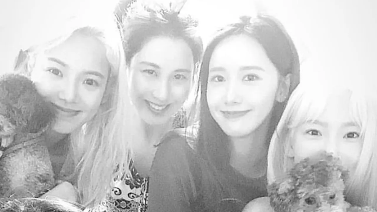 Momen Manis Girls Generation Reuni Dadakan, Santai Bareng Anjing Peliharaan