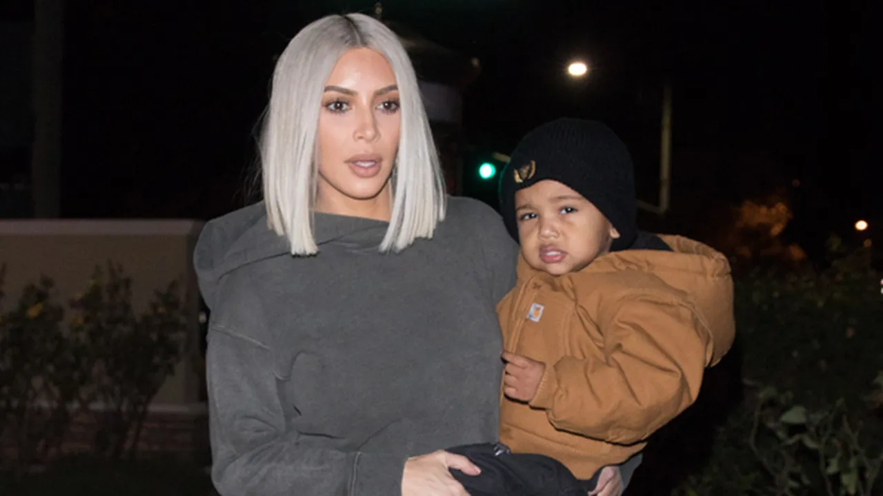 Momen Manis Saat Saint West Gemas ke Adik Bayinya