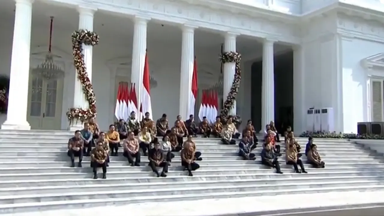 Momen-Momen Lucu Pada Pengenalan Kabinet Kerja Jokowi Jilid II