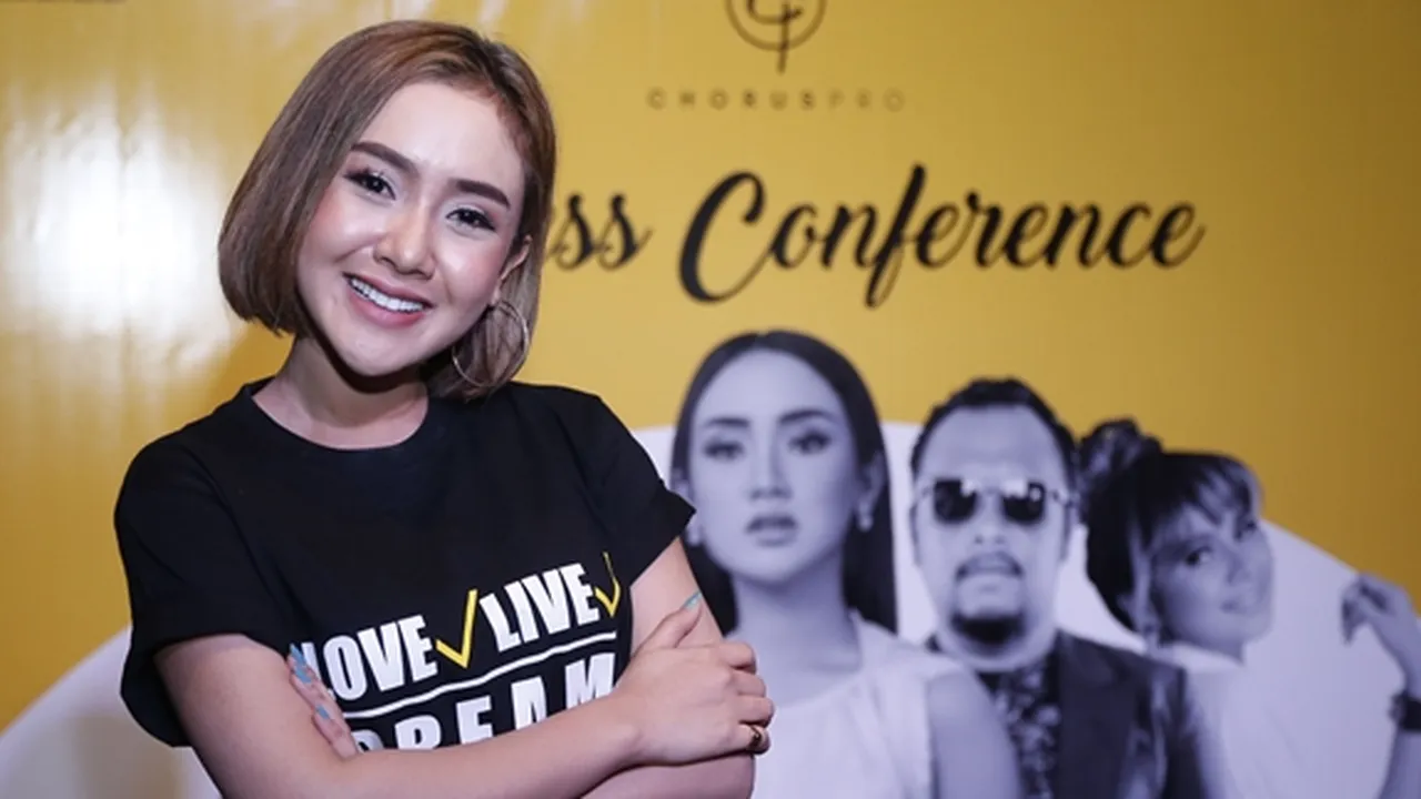Momen Pertemuan Cita Citata dengan Keluarga Sang Kekasih di Belanda, Akrab Dinner Bareng