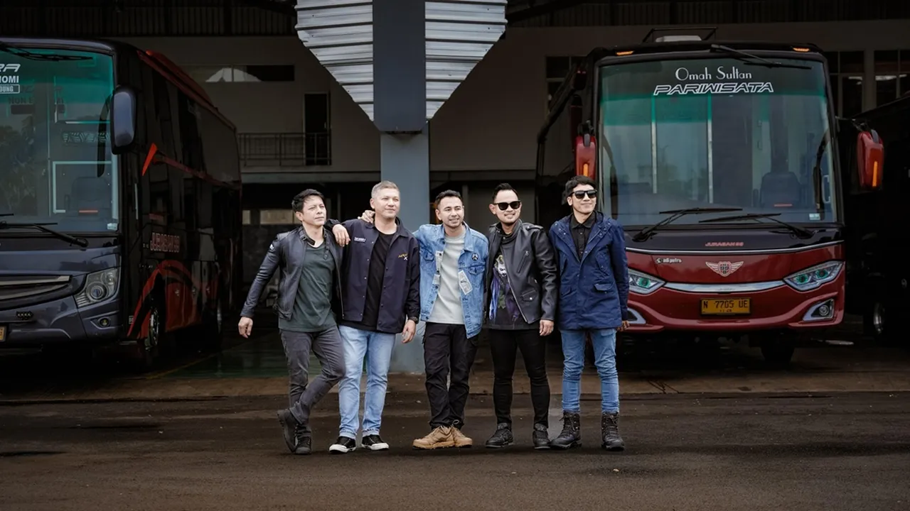 Motoran Bareng, Gilang Widhia Pramana Kenalkan Pesona Malang pada the Dudas Minus One Motoran Bareng, Gilang Widhia Pramana Kenalkan Pesona Malang pada the Dudas Minus One