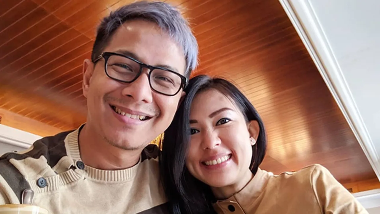 Move On dari Yeslin Wang, Delon Punya Pacari Seorang Janda Cantik