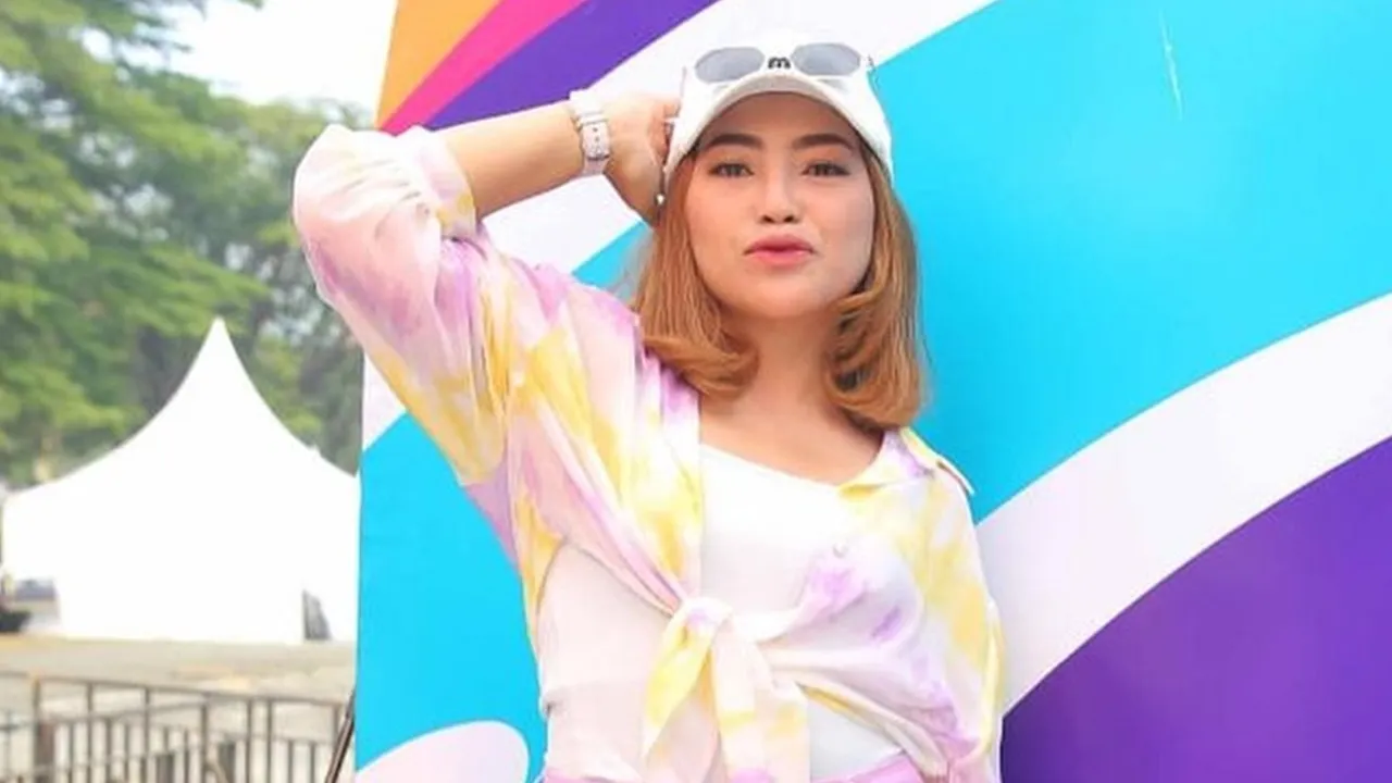 Mpok Alpa Ditipu Sahabatnya Sendiri Hingga 1,3 Miliar, Begitu Awal Mulanya