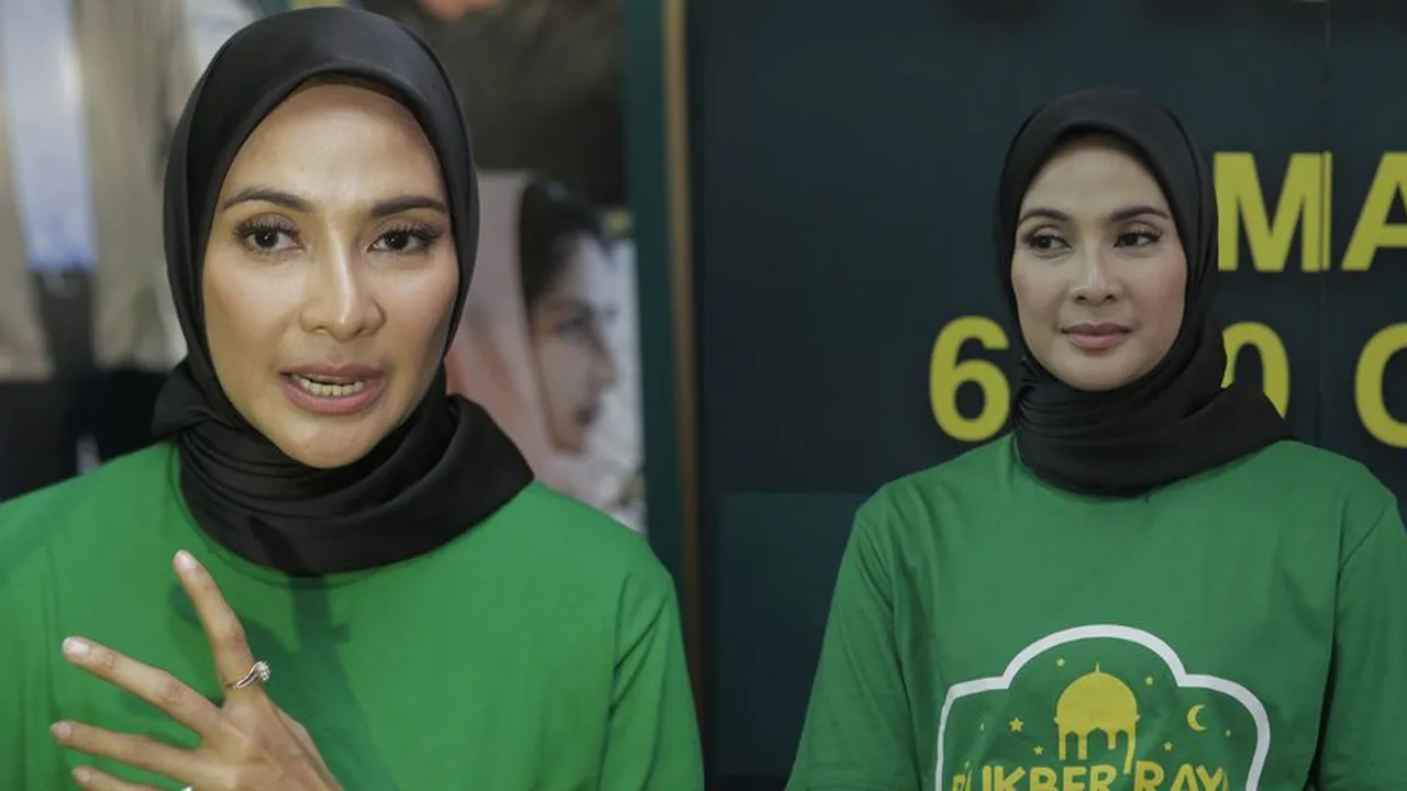 Mulai Ramadan Ini Maudy Koesnaedi Berhijab?