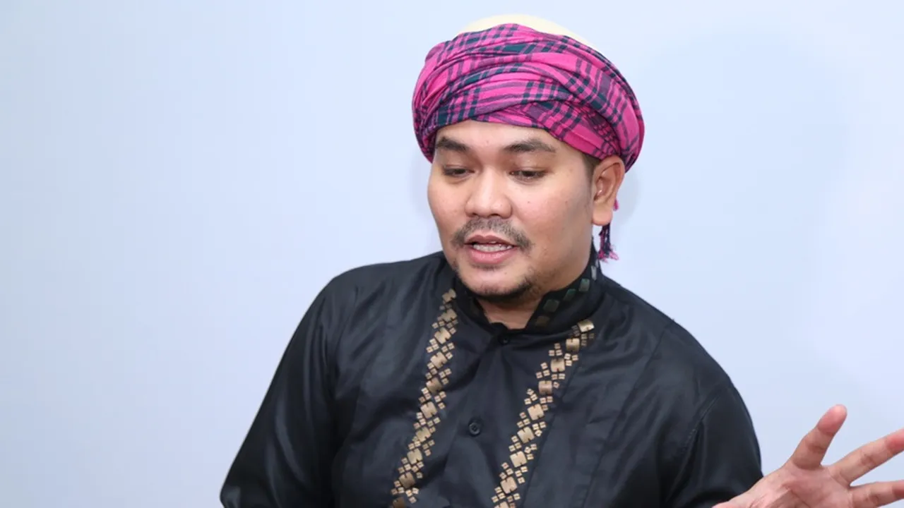 Musik 90an Kembali, Indra Bekti Gagal Move On - Mulai Pusing dengan EDM