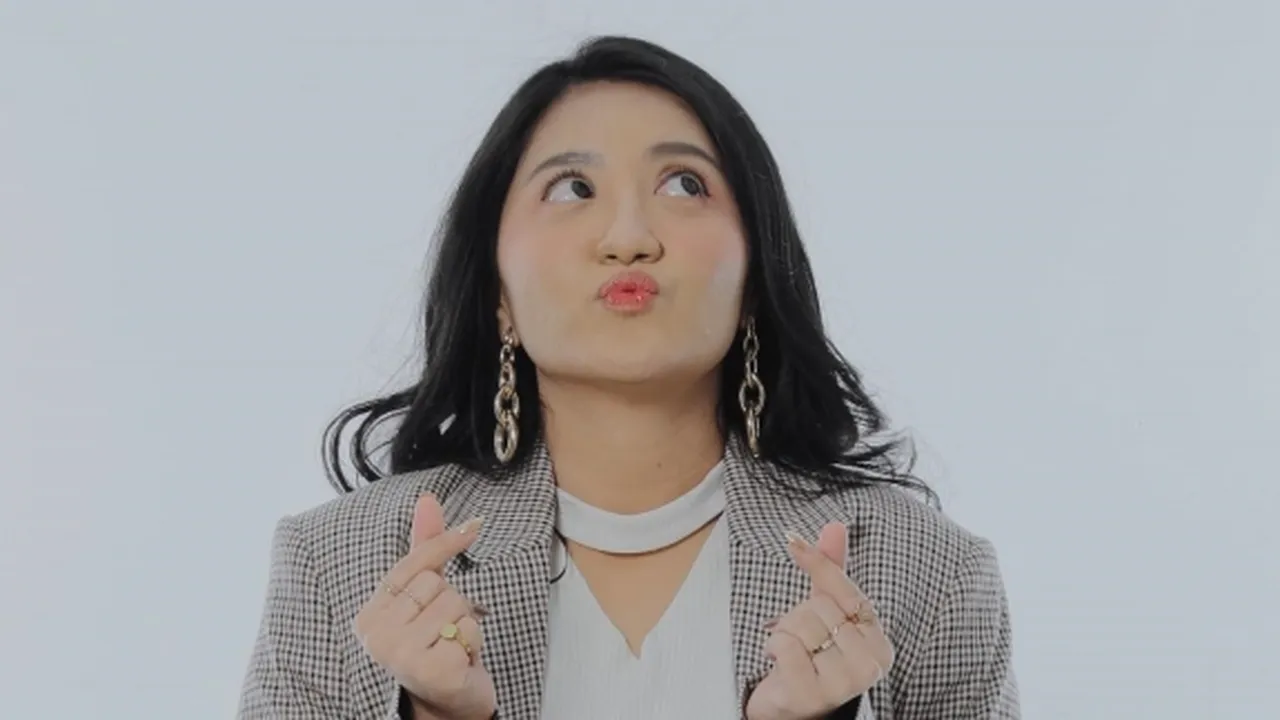 Mutiarachmi Hidupkan Kembali Single 'Nostalgia SMA' yang Dulu Ngehits Dipopulerkan Paramitha Rusady