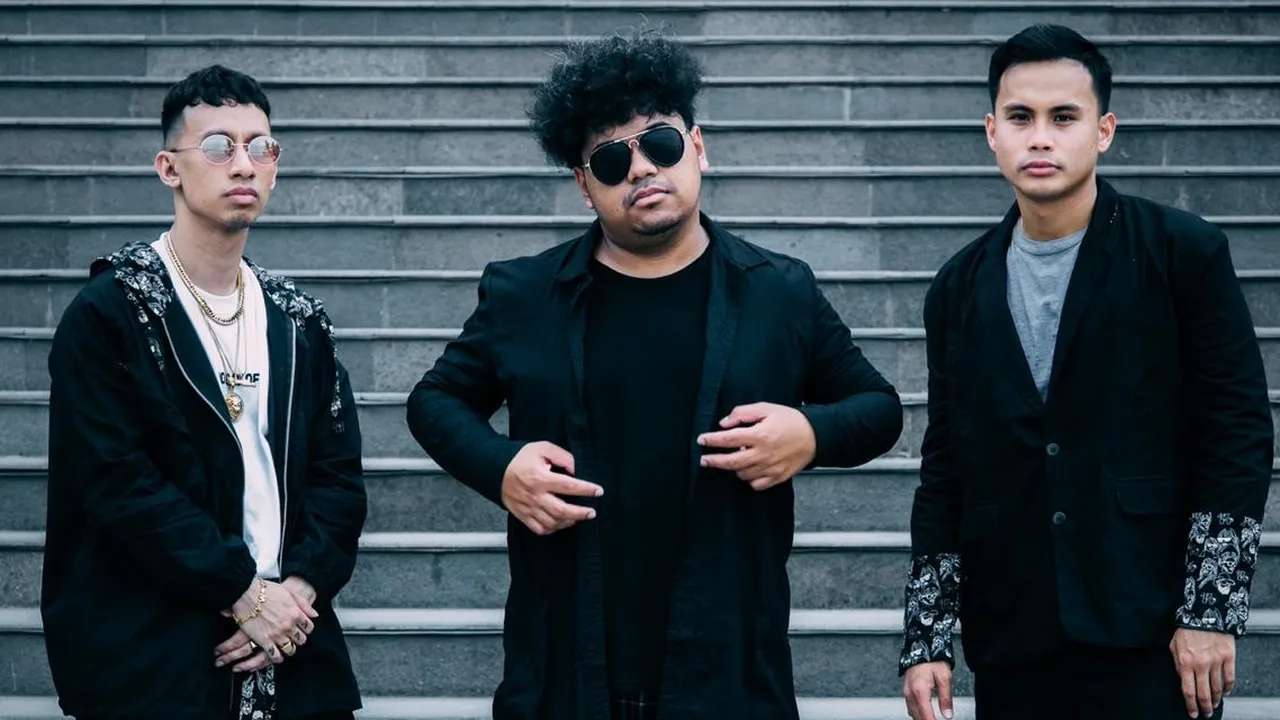 Mytha Lestari Tulis Lagu Untuk Grup Vokal Trisouls