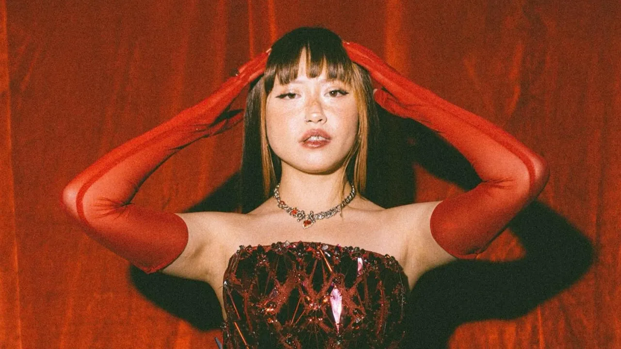 Naykilla Ternyata Pernah Cover Lagu-lagu Religi Sambil Berhijab Naykilla Ternyata Pernah Cover Lagu-lagu Religi Sambil Berhijab