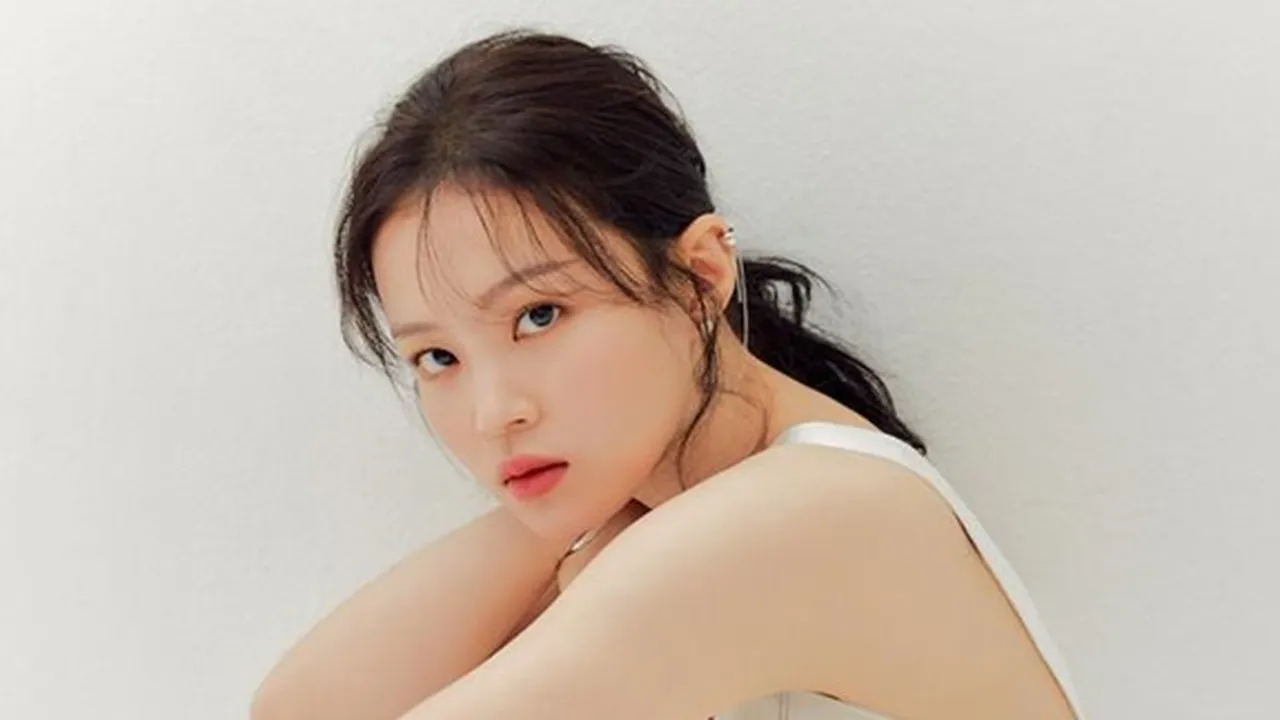 Netizen Sebut Dirinya Korban Terbesar YG Entertainment, Respon Lee Hi Jadi Sorotan