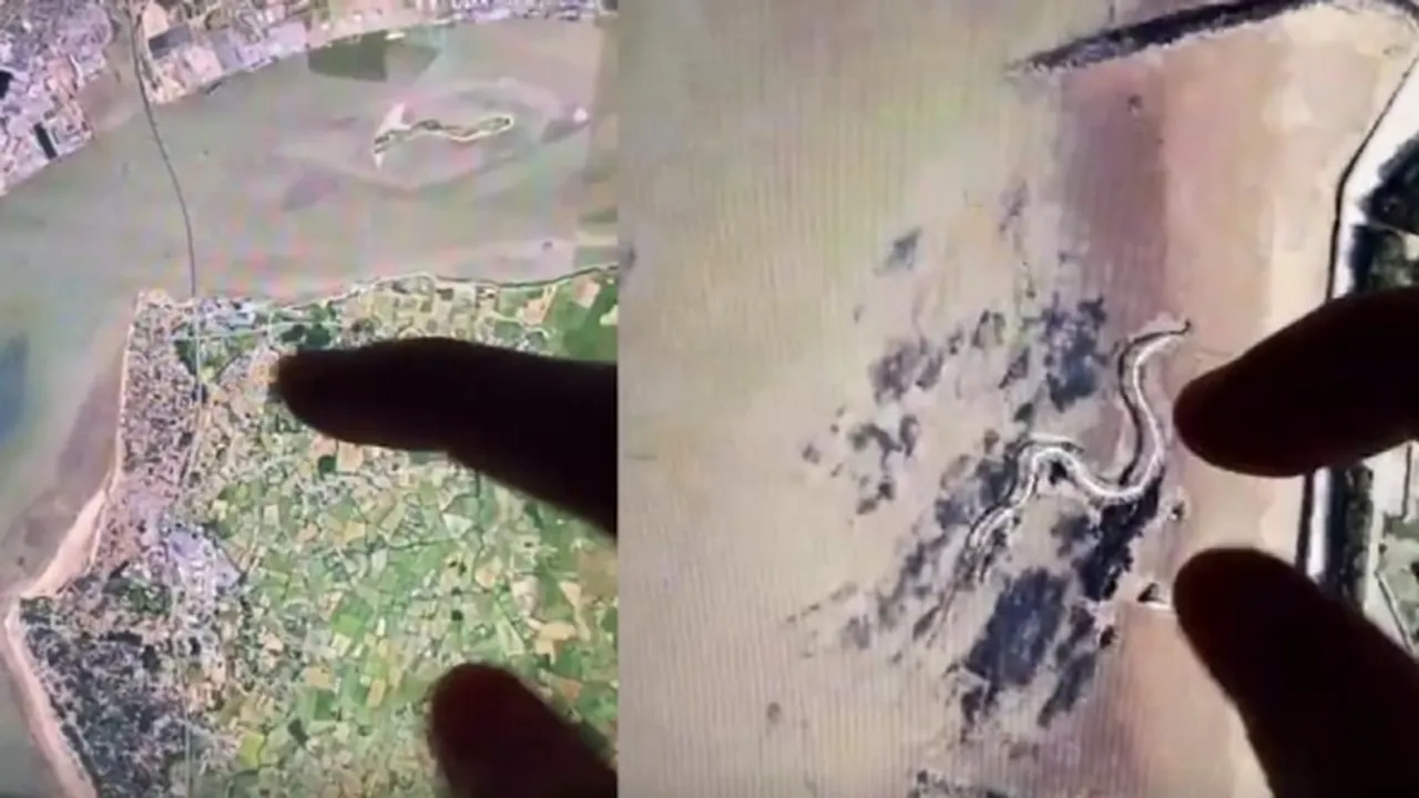 Netizen Temukan Kerangka Ular Raksasa di Google Earth, Ternyata Ini Faktanya