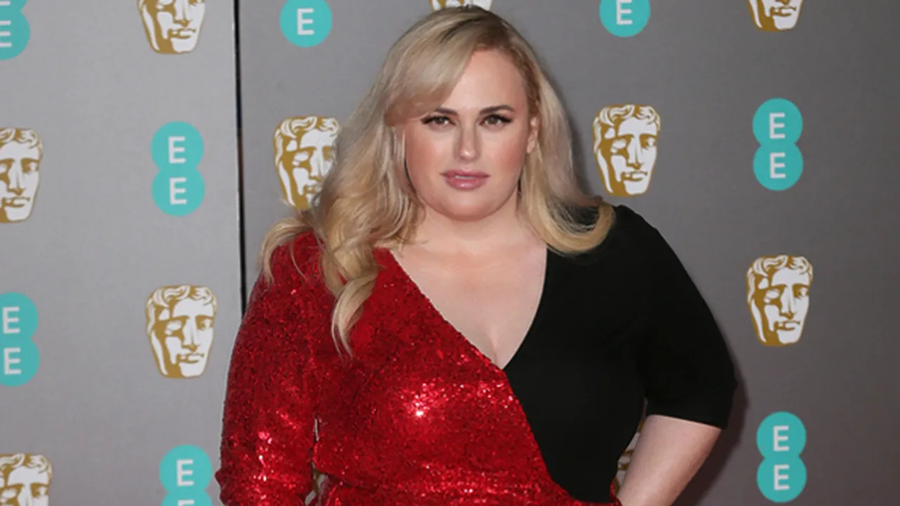 Nggak Cuma Adele, Rebel Wilson Juga Berhasil Diet dan Makin Langsing