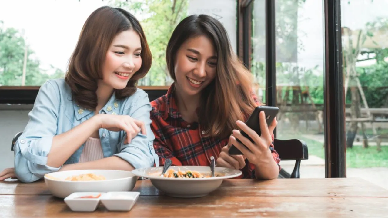 Nggak Perlu Pusing! Bayar Patungan Bukber Kini Lebih Mudah Pakai QRIS Transfer di BRImo