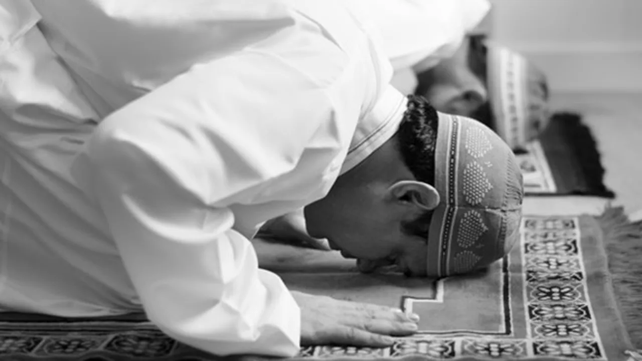 Niat Sholat Jamak dan Tata Caranya, Pahami Waktu Pelaksanaan Beserta Syaratnya