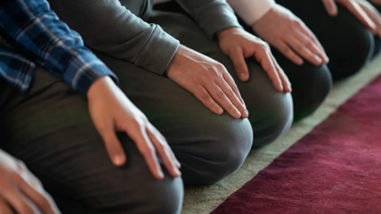 Niat Sholat Jumat dan Tata Caranya, Ketahui Juga Sunnah-Sunnahnya