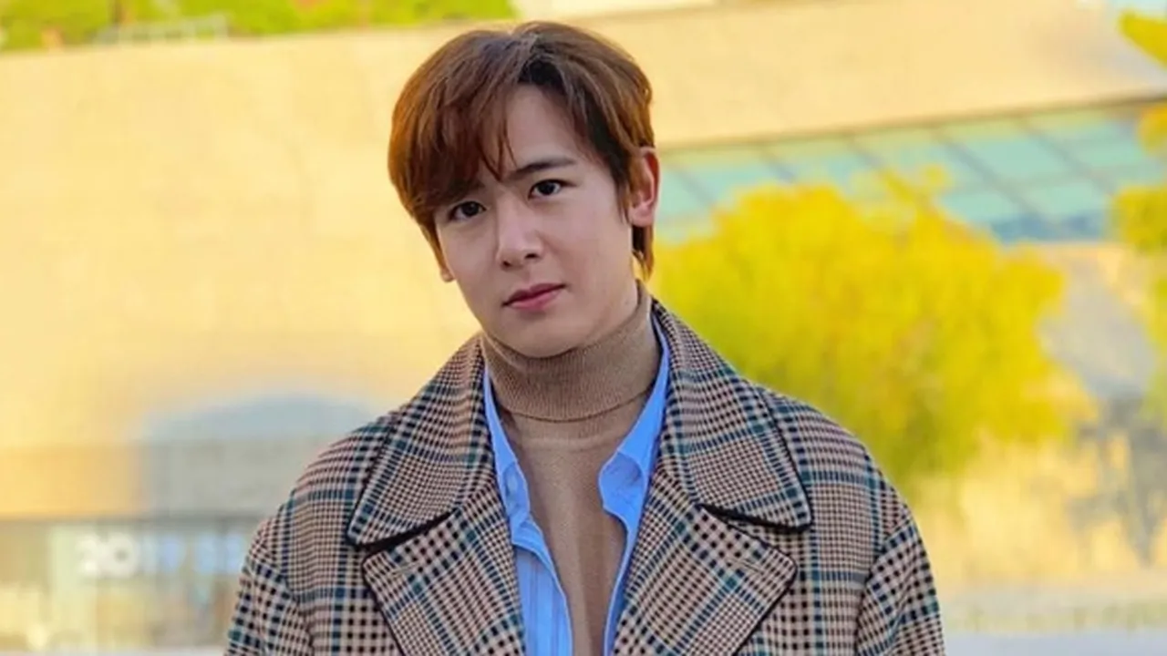 Nichkhun Dibuntuti Sasaeng, Agensi Pertimbangkan Ambil Tindakan Hukum