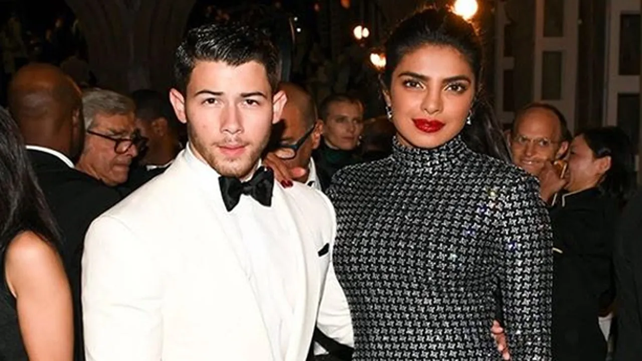 Nick Jonas Rayakan Thanksgiving di India Bersama Priyanka Chopra dan Keluarga