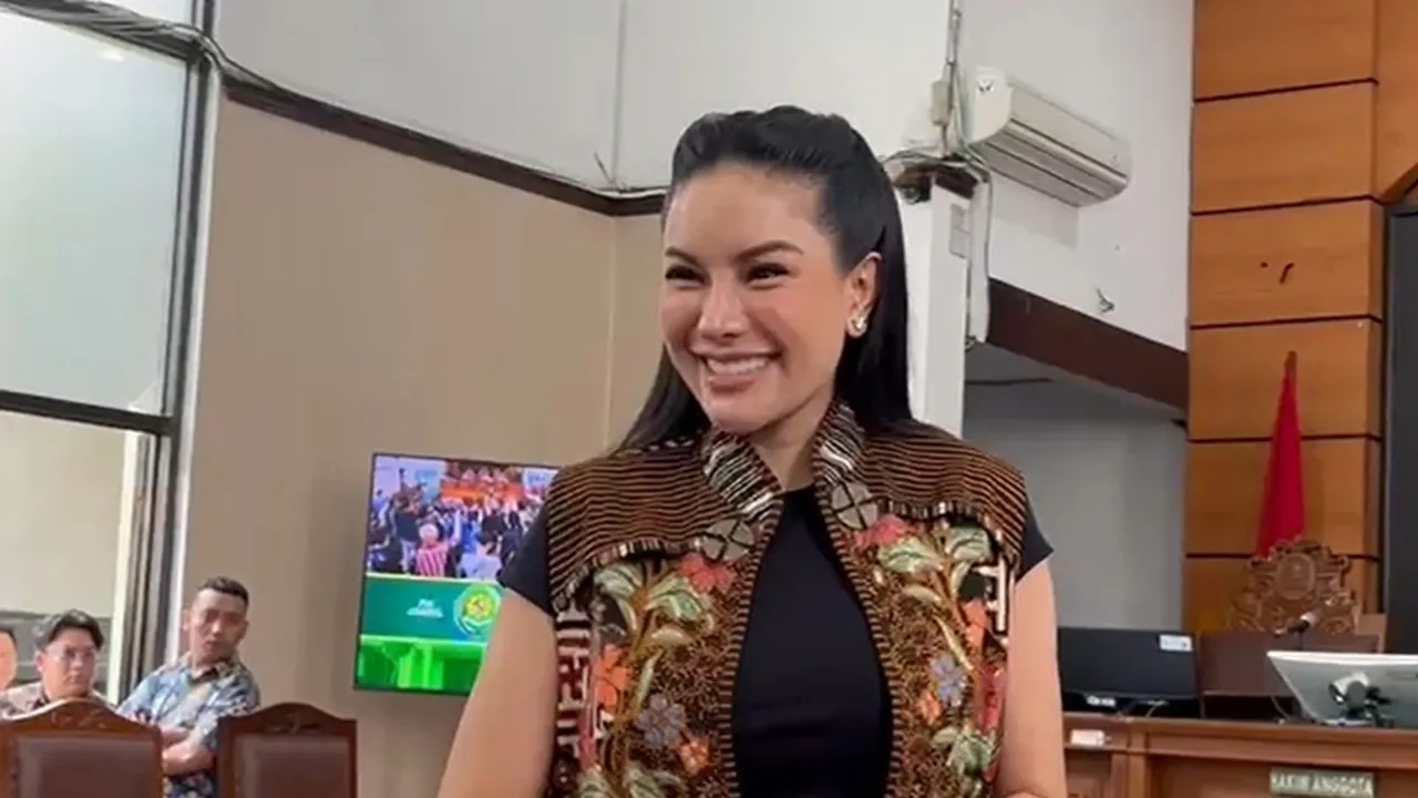Nikita Mirzani Tumbang Usai Jalani Sidang Maraton 6 Jam