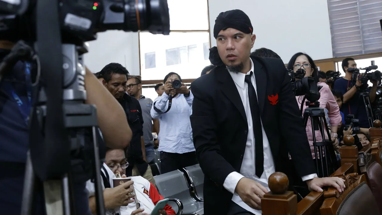 Nikmati Kebebasan, Ahmad Dhani Akan Rampungkan Karya Yang Belum Selesai Nikmati Kebebasan, Ahmad Dhani Akan Rampungkan Karya Yang Belum Selesai
