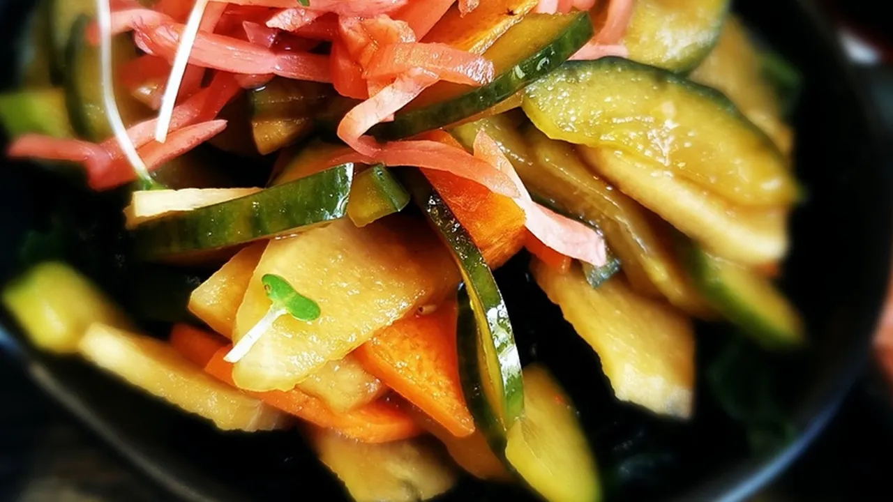 Nikmati Kelezatan Lewat 6 Resep Sayur Timun di Berbagai Negara yang Praktis dan Wajib Dicoba