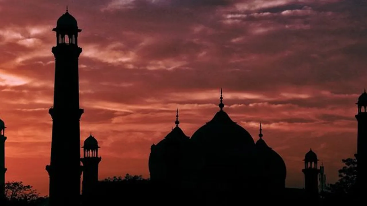 Nisfu Syaban Adalah Waktu Istimewa Sebelum Datangnya Ramadhan, Beserta Doa dan Amalannya