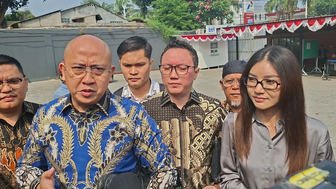 Nomor Ketiga Ruben Terungkap di Sidang, Sarwendah Bantah Putus Komunikasi
