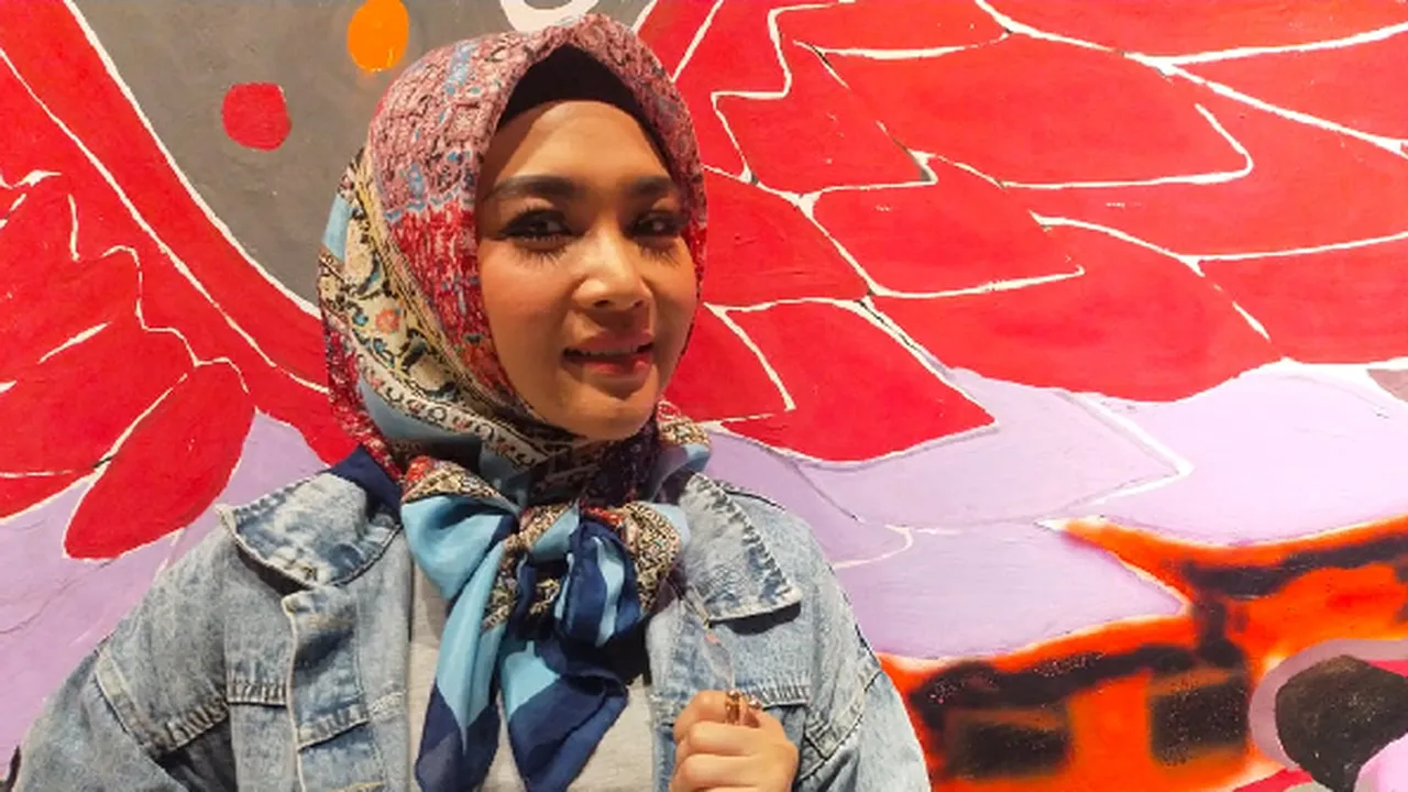 Novi Ayla Buka-Bukaan Pernikahan Sendiri Lewat Lagu 'Jangan Minta Sabarku'