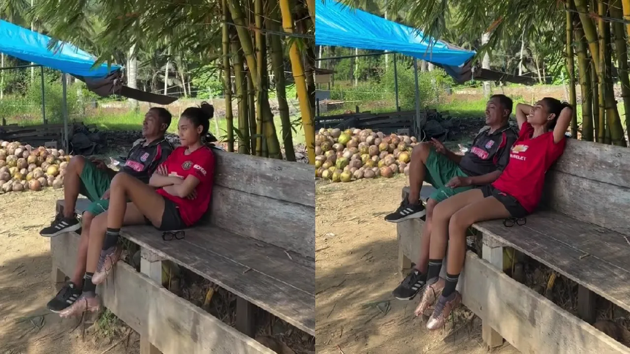 Novia Bachmid Nyanyi Bareng Ayah di Halaman Rumah, Sederhana tapi Gak Semua Orang Bisa Novia Bachmid Nyanyi Bareng Ayah di Halaman Rumah, Sederhana tapi Gak Semua Orang Bisa
