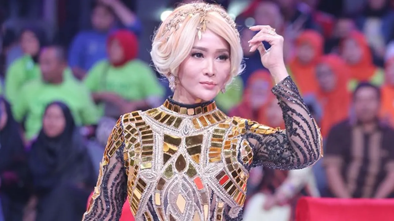 Obat Mujarab Inul Daratista Saat Sakit, Dahi Dikompres Segepok Uang Dolar!