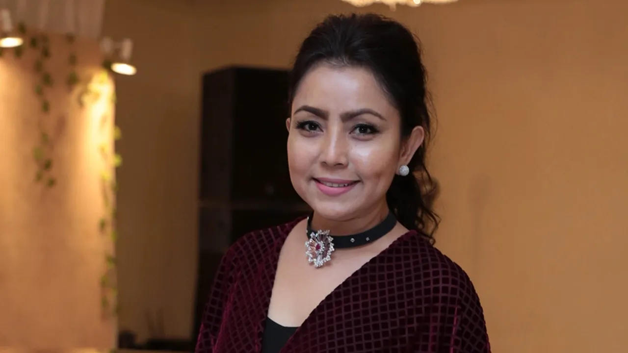 Ogah Pamer Harga Outfit, Mayangsari: Cantik Itu Nggak Harus Mahal