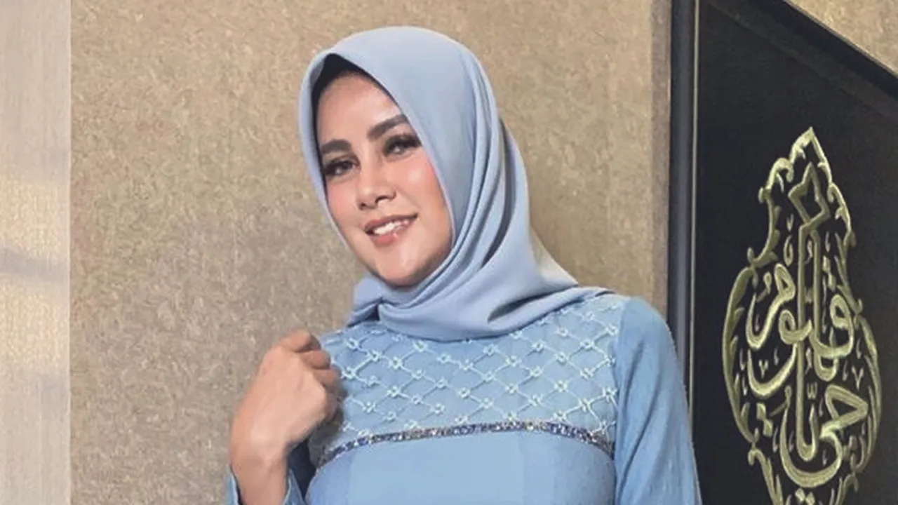 Olla Ramlan Bicara Tentang Keputusan Berhijab dan Naik Haji