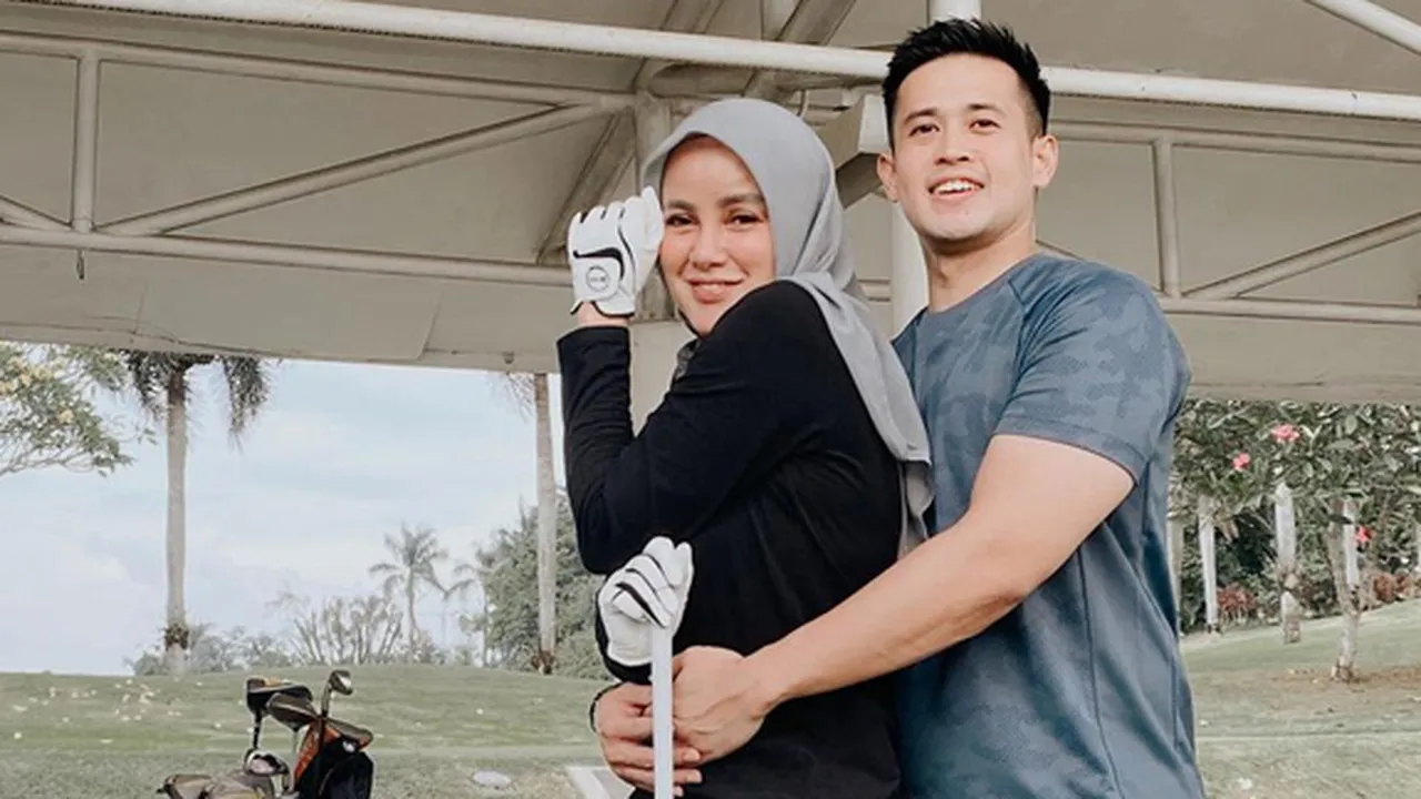 Olla Ramlan dan Aufar Saling Sindir di Instagram, Netizen Curiga Rumah Tangganya Bermasalah