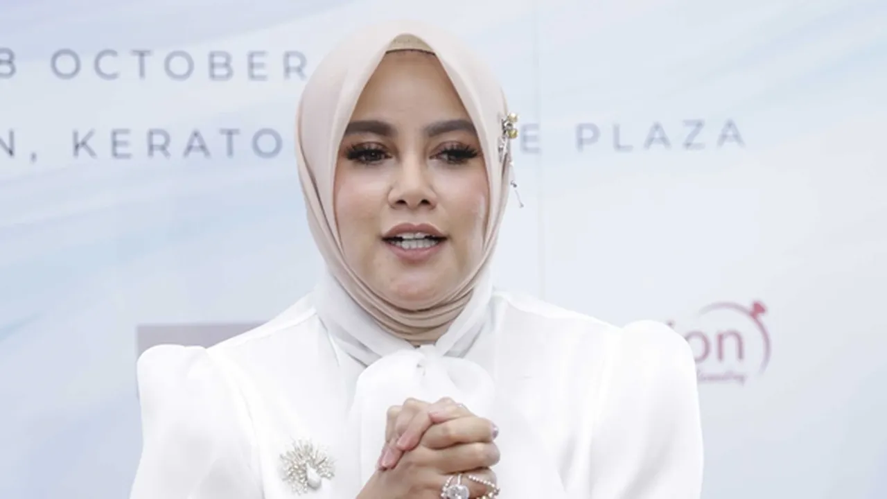 Olla Ramlan Ungkap Sosok Penting di Balik Keputusannya Berhijab