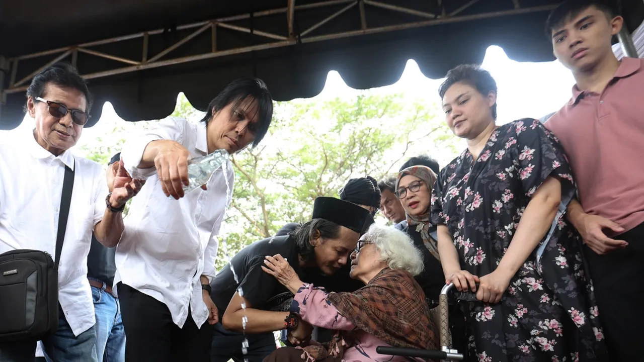Once Mekel Ungkap Sosok Ayah Mertua yang Begitu Setia dan Penuh Teladan