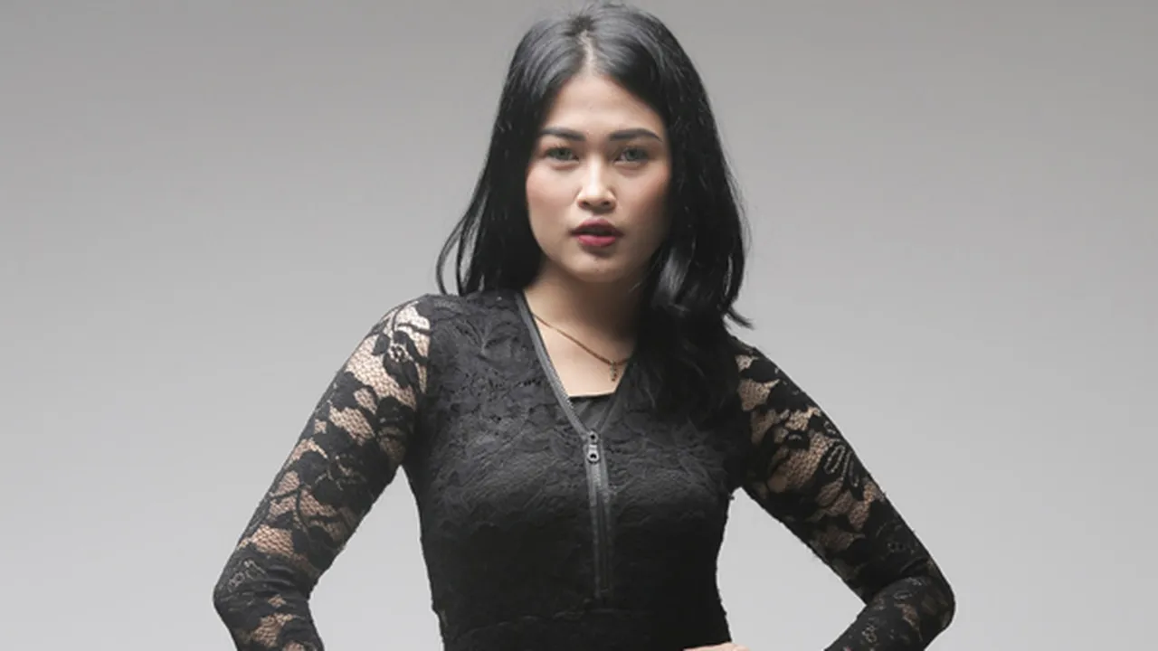 Ovi Sovianti Eks Duo Serigala Pindah Keyakinan, Sang Suami Buka Suara