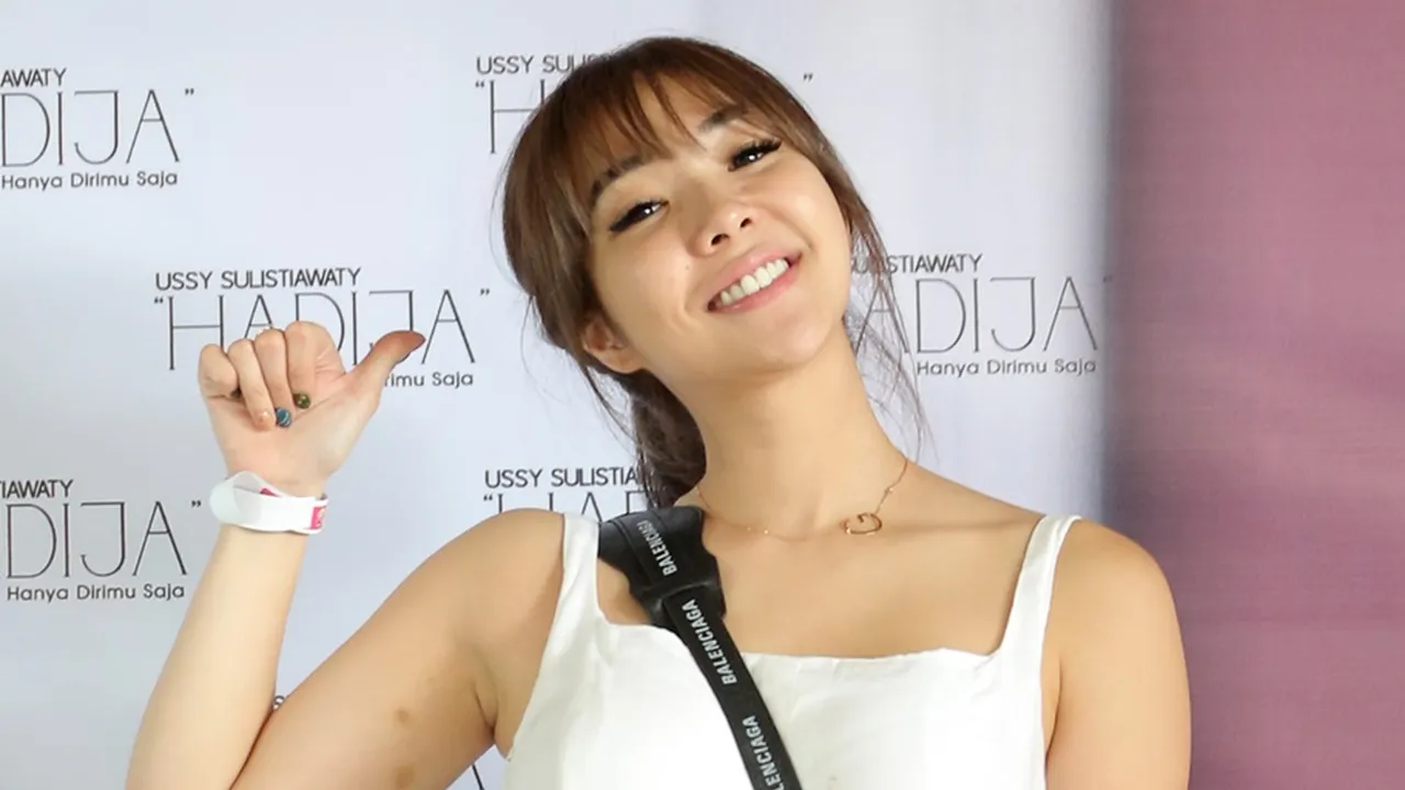 Pacaran Dengan Wijaya Saputra, Gisel: Memang yang Bisa Sayang-Sayangan Cuma ABG?