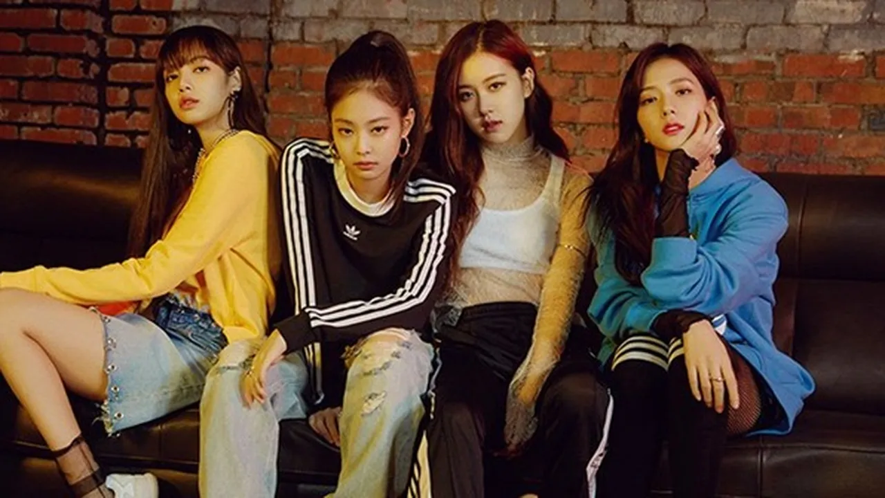 Pagi Datang Dari AS dan Sore ke Singapura, BLACKPINK Cantik Walau Tanpa Makeup