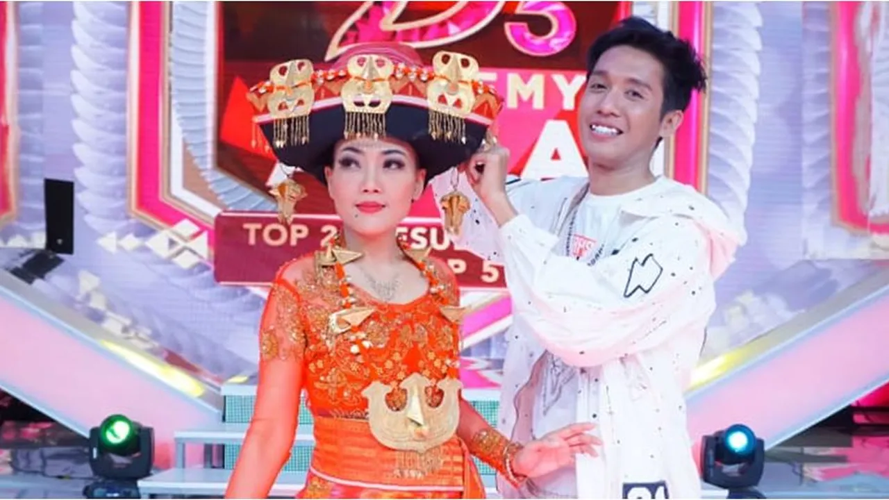 Pakai Baju Adat Karo di DA Asia 5, Rosalina Musa 'Kak Rose' Bikin Heboh
