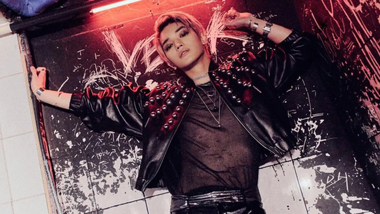 Pakai Baju Transparan, Visual & Body Taeyong NCT Bikin Fans Menggila