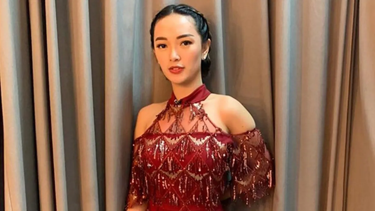 Pakai Dress Ketat, Zaskia Gotik Pamerkan Baby Bump yang Makin Besar