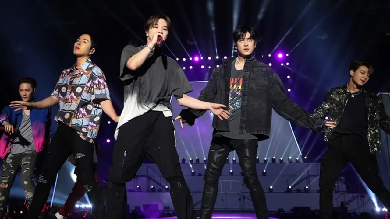 Panaskan JISPHORIA dan Kagum dengan iKONIC Indonesia, iKON: Kalian Gokil!