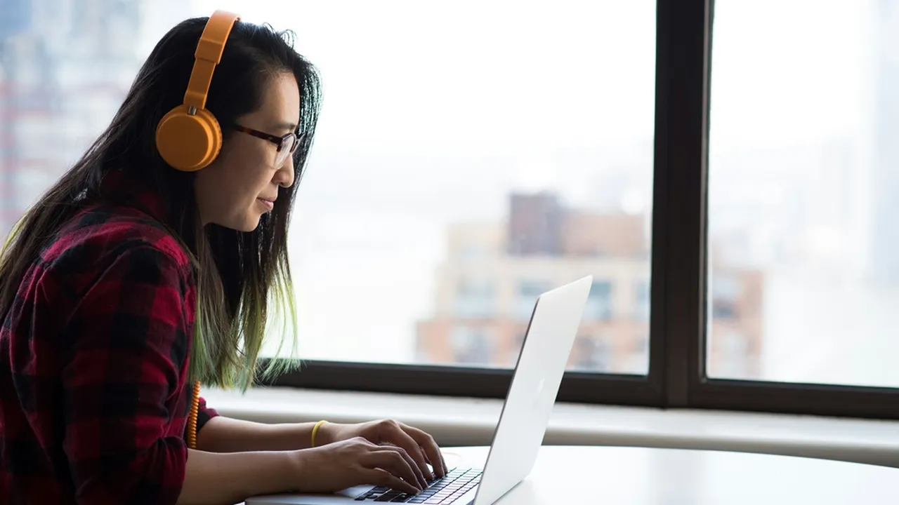 Panduan Cara Menggunakan Headset Bluetooth dengan Mudah, Ketahui Tips Agar Penggunaannya Awet