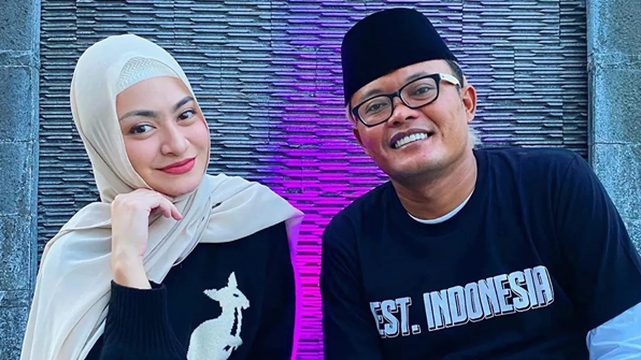 Panggil Sayang, Sule Lamar Nathalie Holscher di Depan Andre Taulany