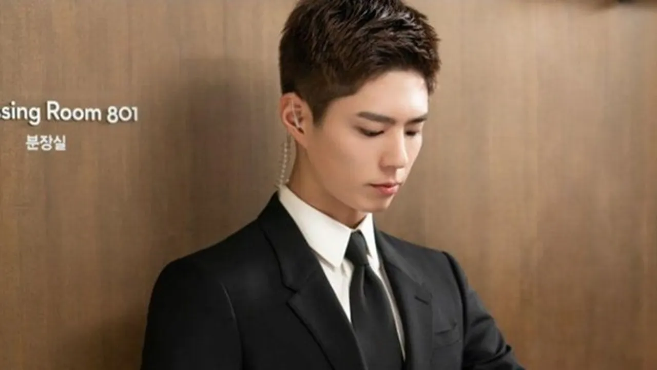 Park Bo Gum Jadi Bodyguard Ganteng, Ikut Terlibat Urusan Kim Hye Yoon